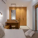 Auretta Villa *